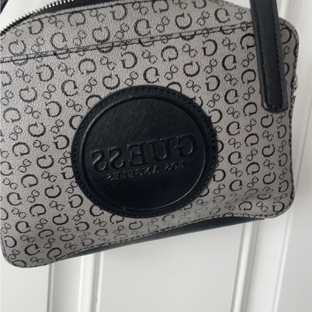 Gray Patterned Shoulder Bag - Picture 2 of 2